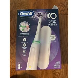 Oral-b iO electric toothbrush -‎ box is open - unused
